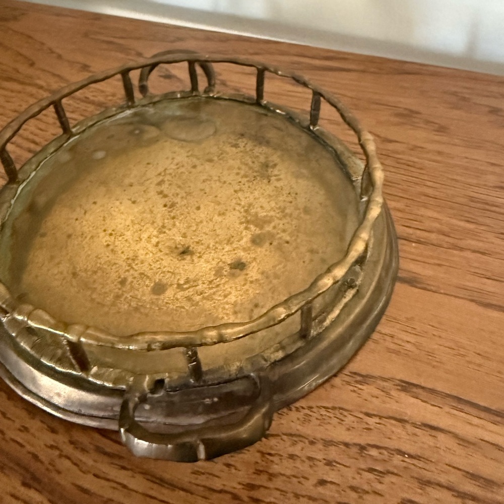 Vintage 6 Inch Faux Bamboo Round Brass Tray with Handles Made In India - Picture 3 of 9